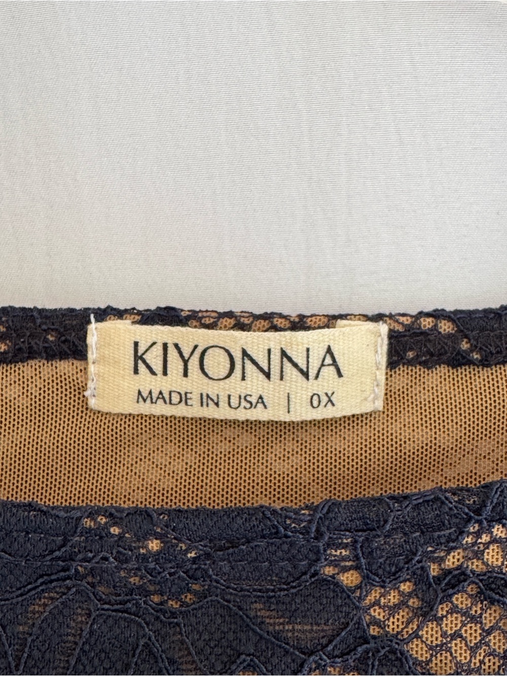 Kiyonna Luna Lace Fit & Flare Dress - Navy 0X NWT - Picture 3 of 5